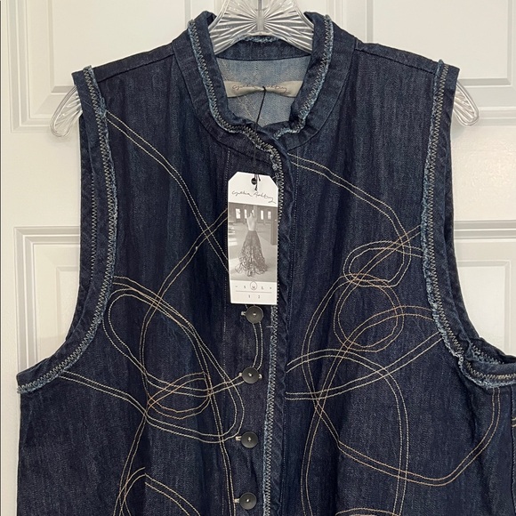 Cynthia Ashby Jackets & Blazers - Cynthia Ashby Long Dark Blue Denim Vest, Women’s Size M (12-14)